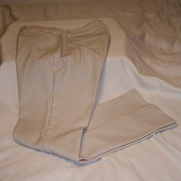 Express Columnist Barely Boot Pants Size 4 - Picture 2 of 5